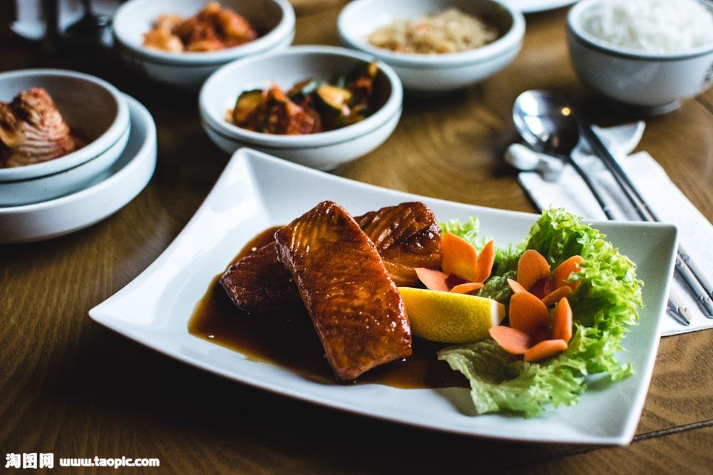 进入下半年，餐饮行业将走向何方