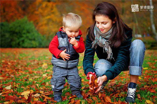 慧读国际少儿英语|会说两种语言的人更有吸引力？