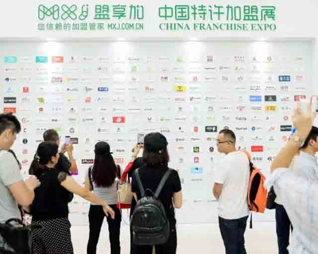 花了3万块加盟失败后，“吃瓜群众”抱团来上海取“真经”