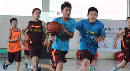 6西热力江篮球训练营.jpg