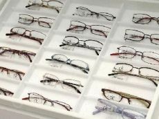 M-EYES美式眼镜知名度高 市场销量高 致富更轻松