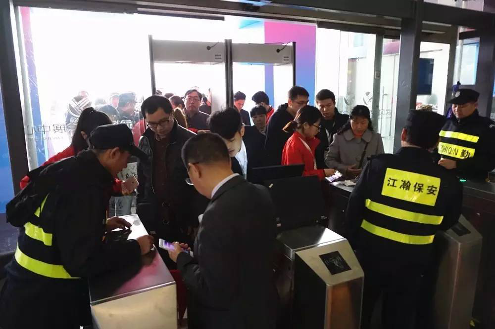 中国特许加盟展武汉首秀旗开得胜 下一站5月广州